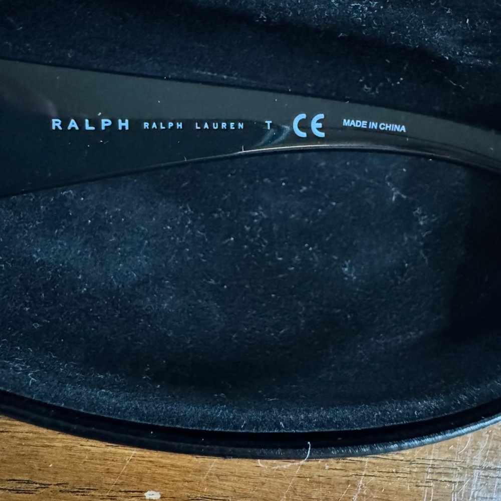 Sunglasses Galore! - Picture 14 of 16